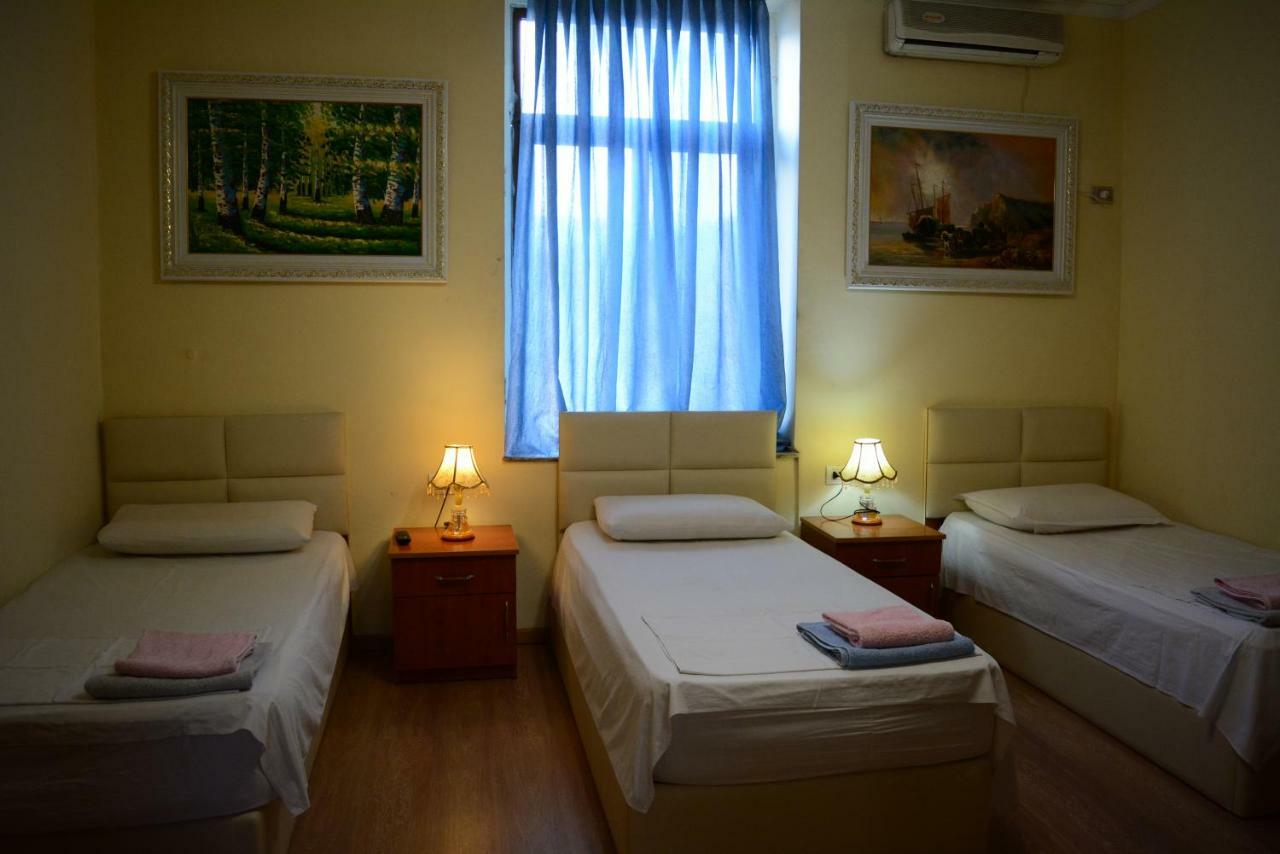 Hotel Republika Тирана Экстерьер фото